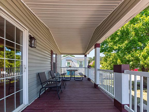 4th image of 3319 Ridgewood Ave #1a3