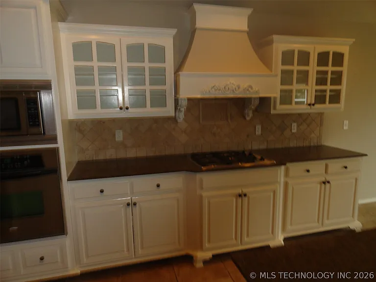 11017 S Lawrence St — Photo 5