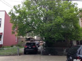 1714 Summerfield St, Ridgewood, NY 11385