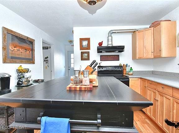 3rd image of 799 Duckwood Ct