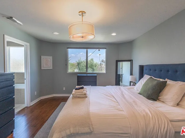 3226 Hutchison Ave — Photo 8
