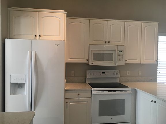 5th image of 2336 S Dakota Ave