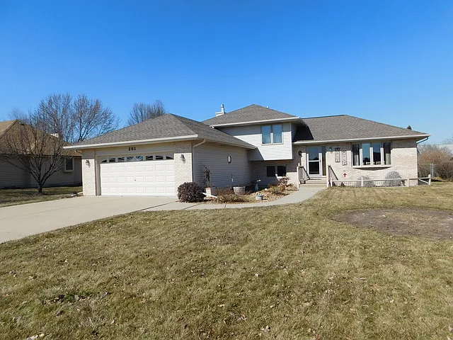 201 E Sunset Ave photo 1