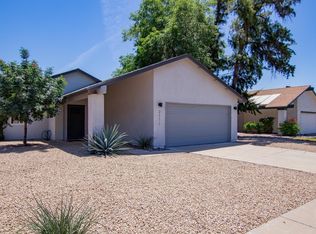 2111 W Isthmus Loop, Mesa, AZ 85202
