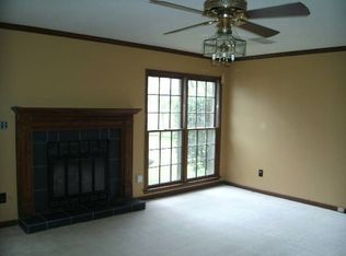 2261 Semmes Dr, Montgomery, AL 36106