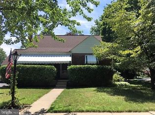 23 Valley Rd, Wyomissing, PA 19610