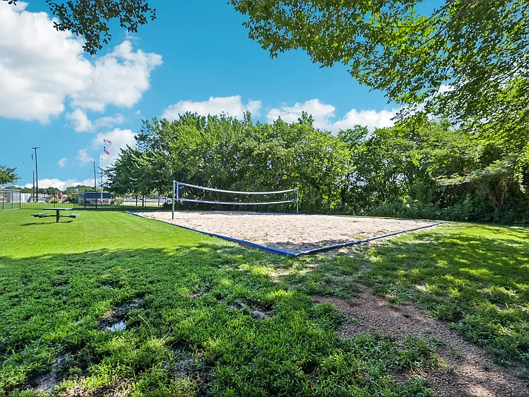 Southpoint Villas — Photo 30
