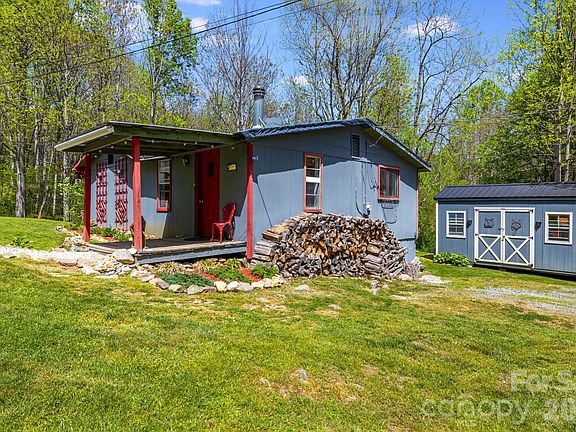 30th image of 874 & 888 Bluff Mountain Rd