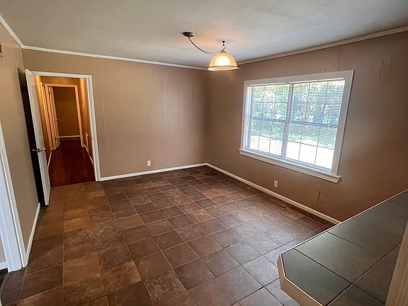 5th image of 2224 Redtop Ave #10