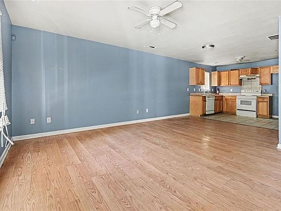 5th image of 1451 Kennesaw Dr NW