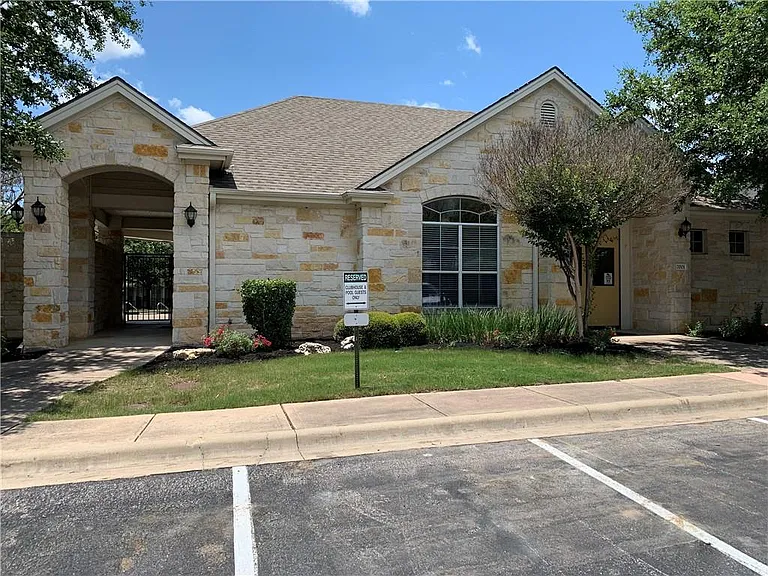1900 Scofield Ridge Pkwy #1202 — Photo 18