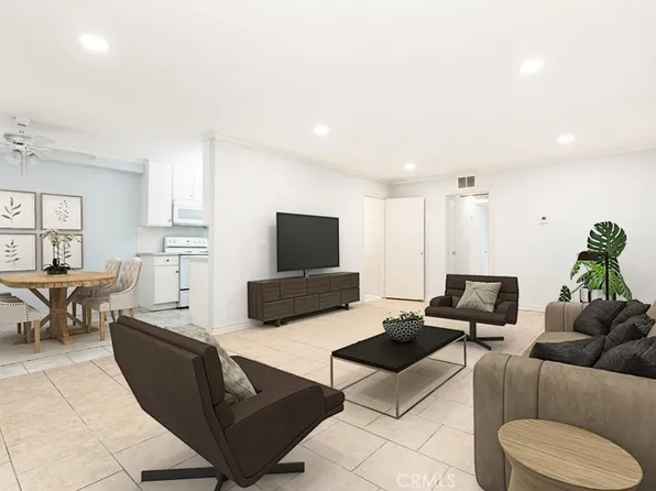 121 Sinclair Ave Unit 122, Glendale, CA 91206