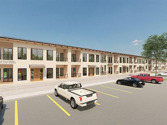 3rd image of 615 W Cowboy Way
