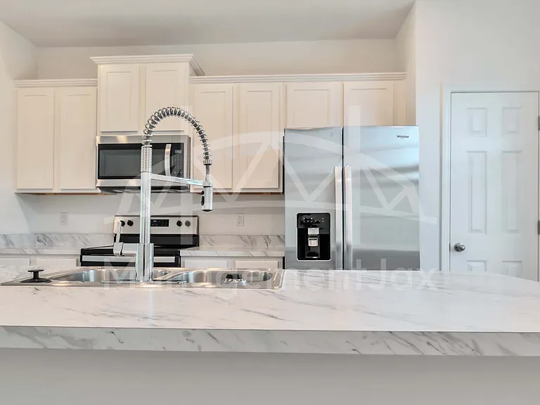 8356 Zenith Cir #1 — Photo 7