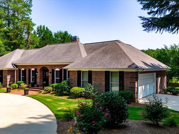 703 Marina Pointe Ct, Seneca, SC 29672