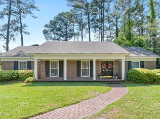 1726 Hawthorne Rd, Wilmington, NC 28403