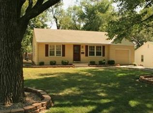 4007 W 62nd Ter, Fairway, KS 66205
