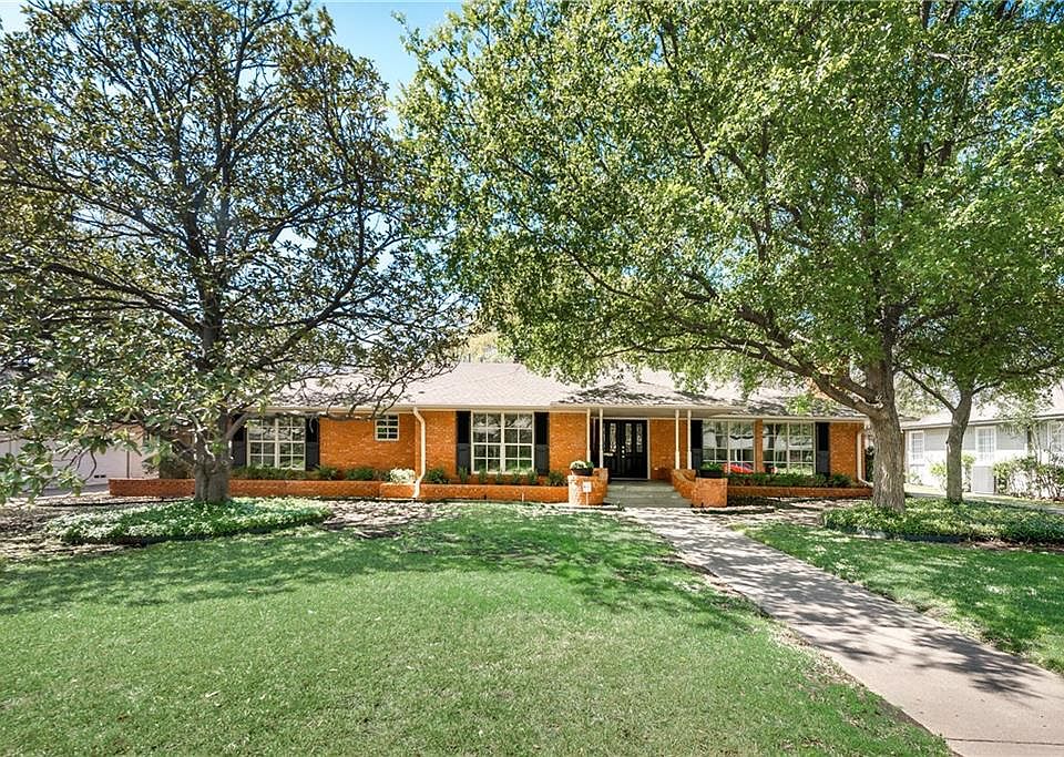 1st image of 11335 Crest Brook Dr