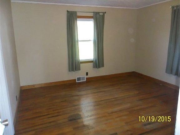 5th image of 144 W Williams St