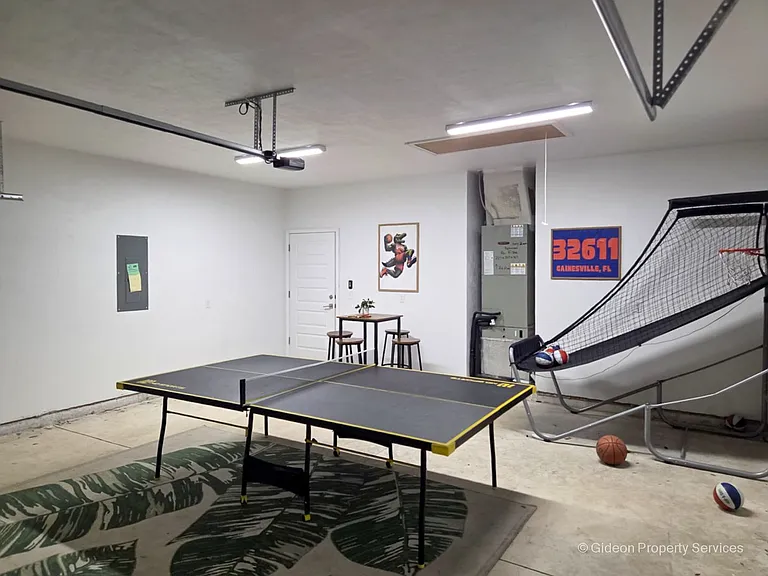 4460 NW 19th St — Photo 37