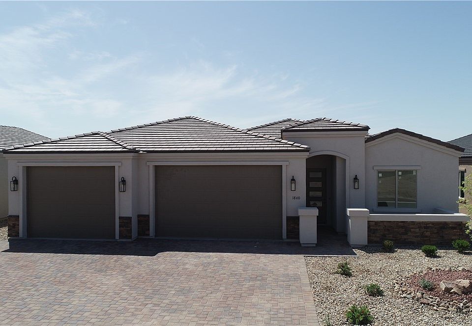 1st image of 1840 E Desert Bloom Drive