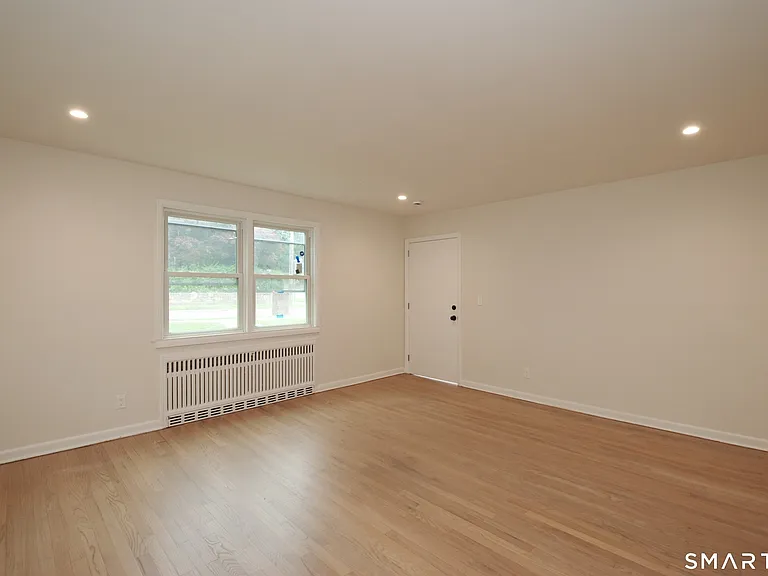 306 Courtland Ave #1 — Photo 6