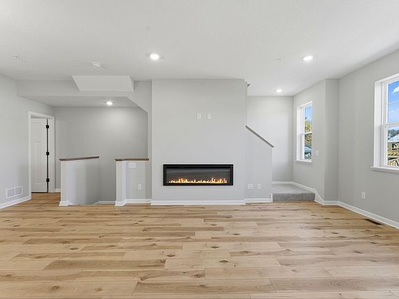 2nd image of 1524 Traverse Ln