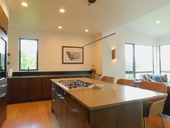 5th image of 55 Shady Pines Ln