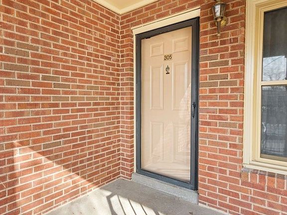 3rd image of 305 Westfield Dr