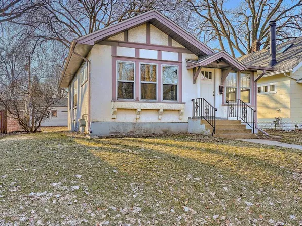 4108 26th Ave S, Minneapolis, MN 55406