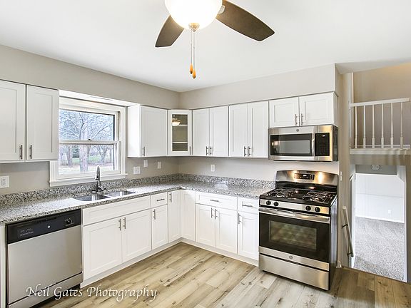 5th image of 24652 W Pleasant Ct