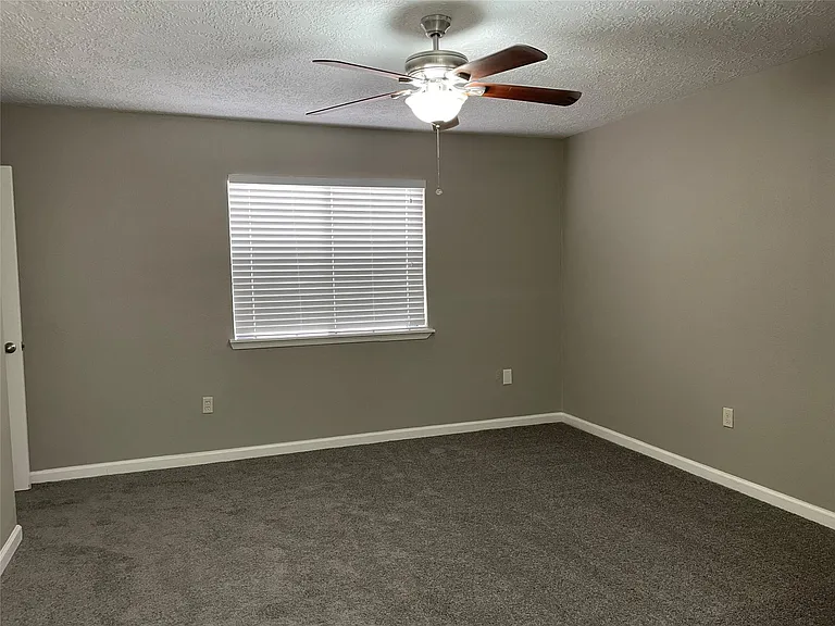 3306 Boxelder Dr — Photo 9