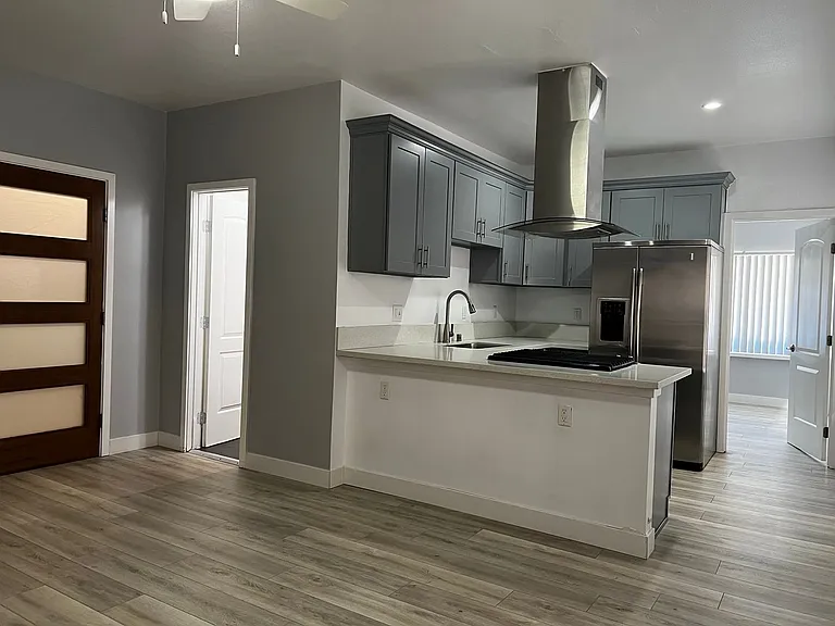 338 Cedar Ave — Photo 13