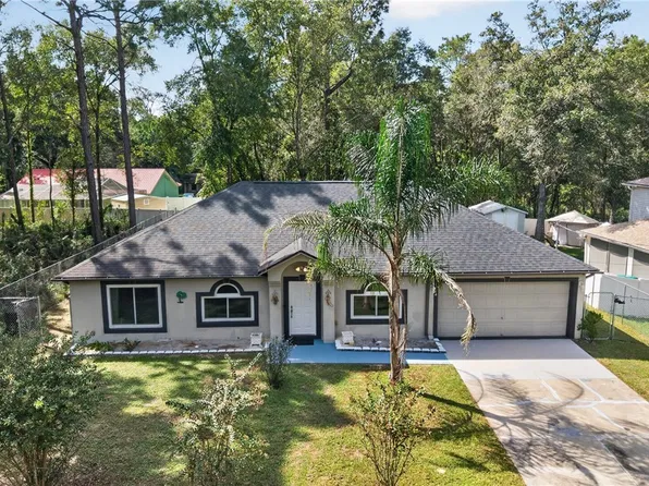 8364 N Pocono Dr, Citrus Springs, FL 34434