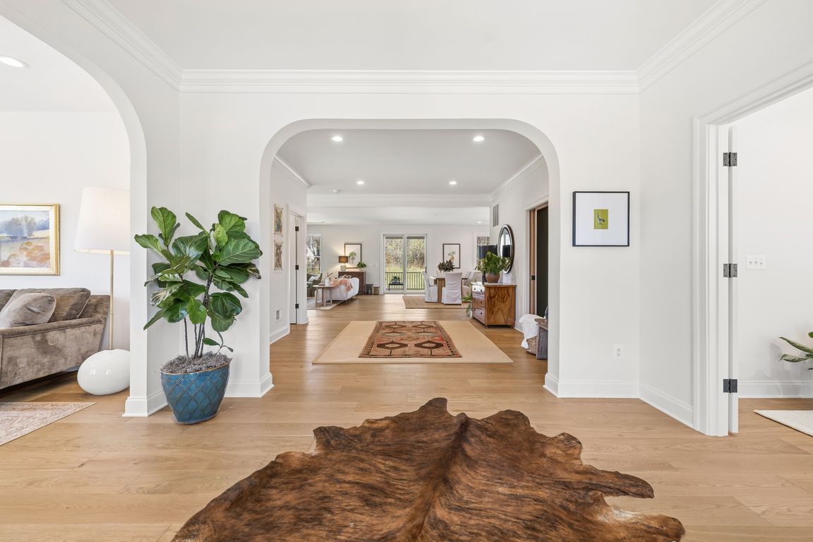 next background image