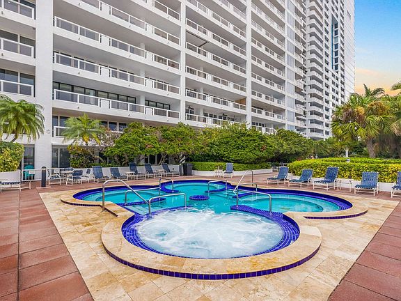 5th image of 1717 N Bayshore Dr #Id1437608p