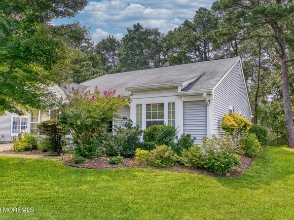 1207B Thornbury Lane, Manchester, NJ 08759