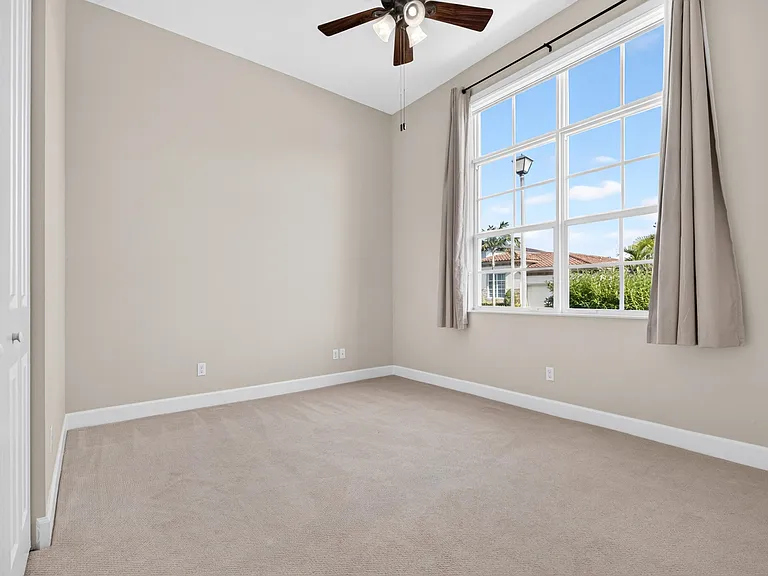 8883 Kingsmoor Way — Photo 22