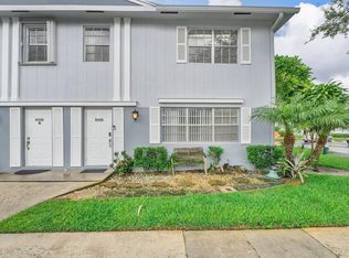 8070 SW 18th Ct #4-9, Davie, FL 33324