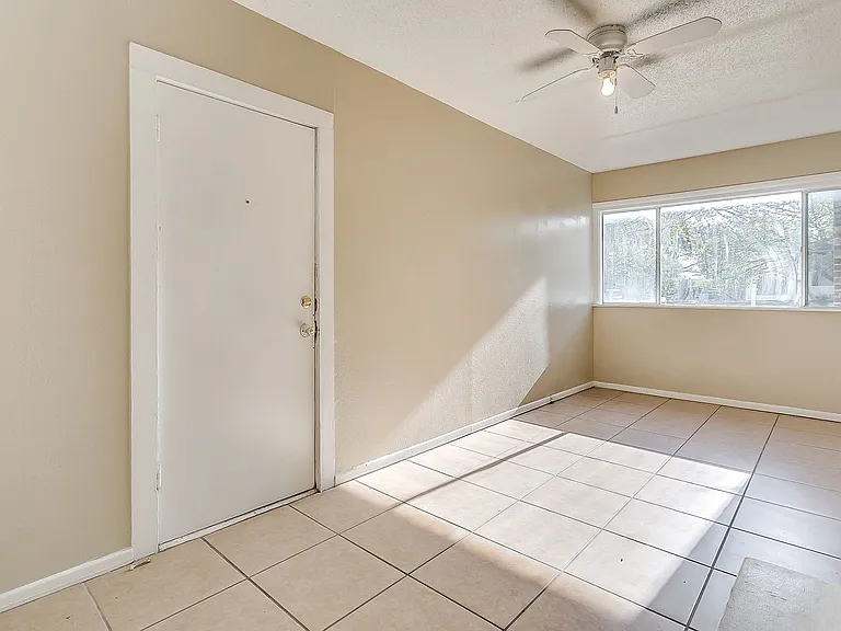 3928 Winfield Ave — Photo 28