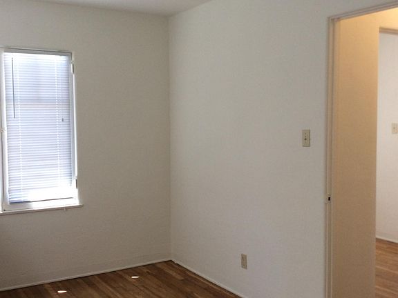 2nd image of 1012 N Columbia Ave