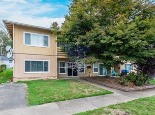 807 N 1st Ave APT 1, Kelso, WA