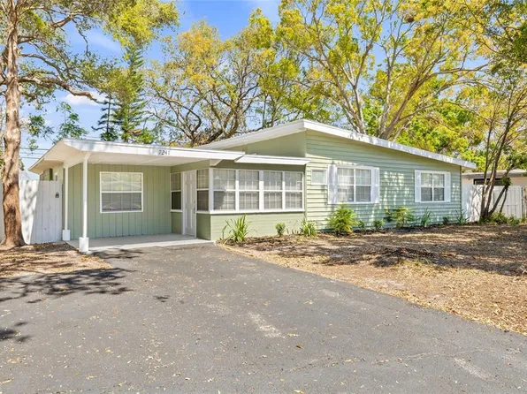 7241 12th Ave N, Saint Petersburg, FL 33710