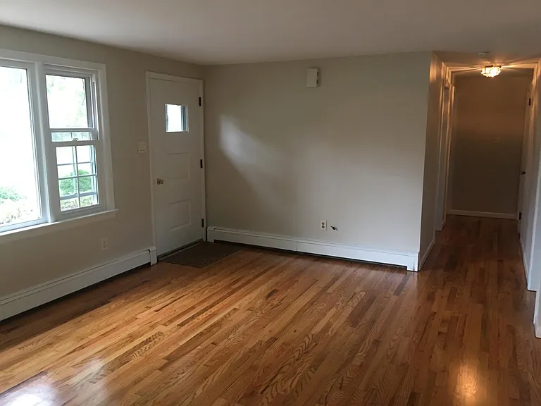 5770 Silo Hill Rd — Photo 9