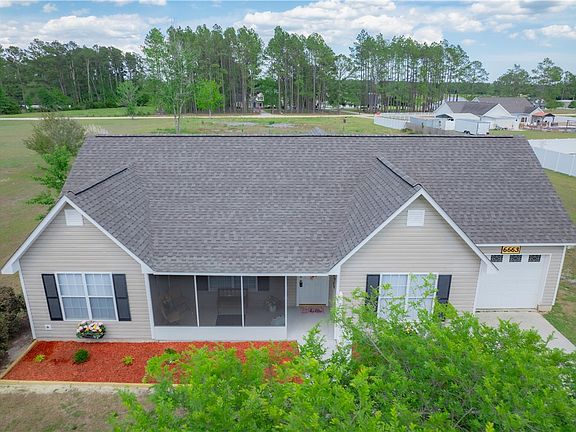 4th image of 6663 Pine Ridge Cir