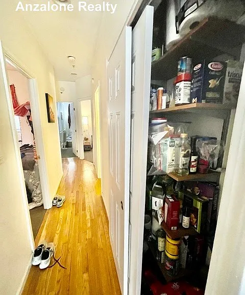 17 Thacher St #4 — Photo 16