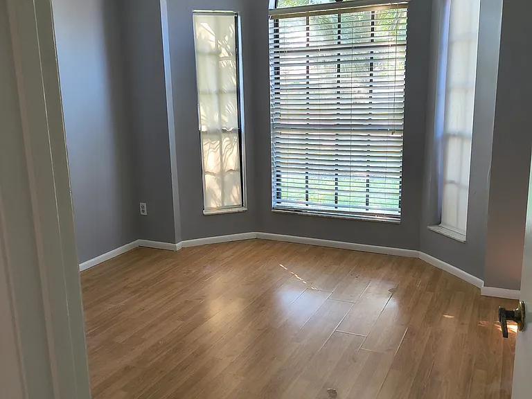 419 Brightview Dr — Photo 9