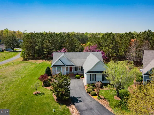 42 Flippo, Irvington, VA 22480