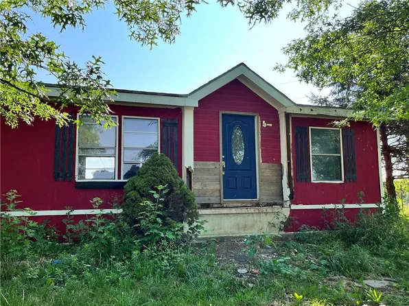 2990 Blue Bird Rd, Odessa, MO 64076