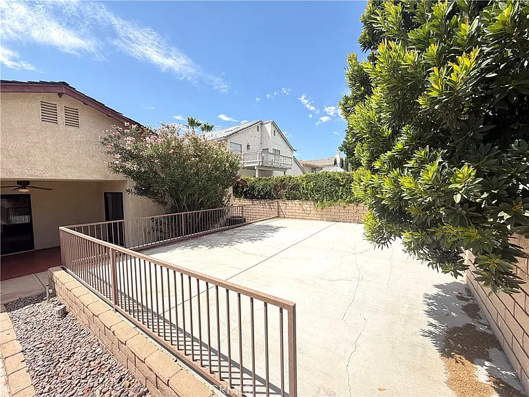 17950 Fremontia Ln — Photo 26